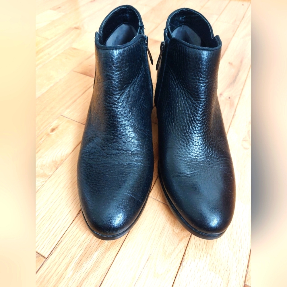 Sam Edelman Black Ankle Boots - 6.5 - Great condition